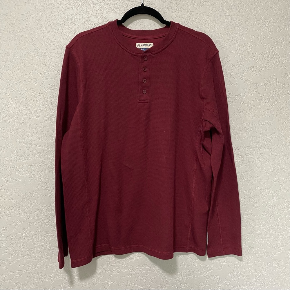 Magellan Outdoors Men's Size Large Maroon Red Henley Long Sleeves T-Shirt